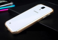 Луксозен алуминиев бъмпър за Samsung Galaxy  S4 I9500 / S4 I9505 / S4 Value Edition I9515 златист